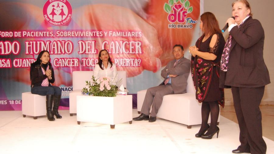 Mujer Ayúdame a Ayudarte A.C y DIF Municipal, presiden Primer Foro de Pacientes sobrevivientes de cáncer