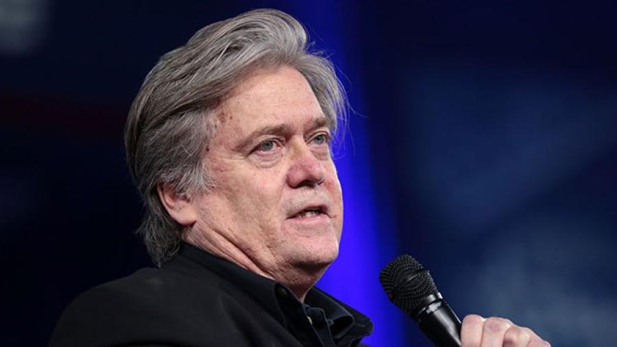Detienen a Steve Bannon por fraude en recaudación de fondos para el muro fronterizo 