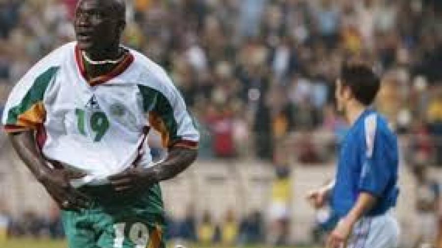 Fallece Papa Bouba Diop, ex futbolista senegalés
