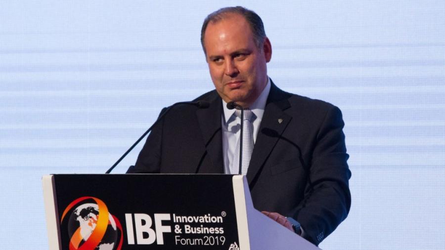 COPARMEX arremete contra la rifa del Avión Presidencial