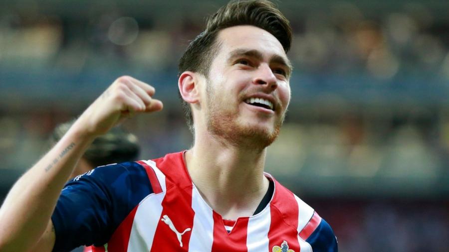 Chivas hace oficial la salida de Jesús Angulo