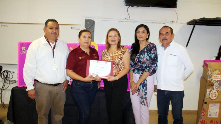 Promueve SEBIEN la No Violencia en jóvenes