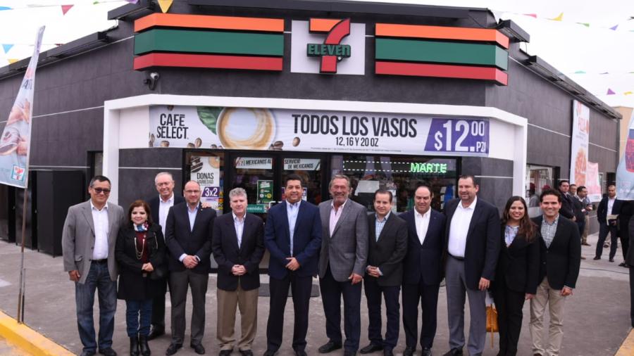 Inauguran en Reynosa nueva imagen de Petro Seven