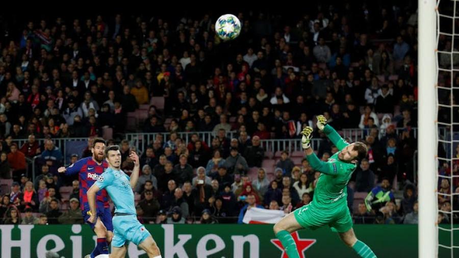Barcelona y Slavia Praga dividen puntos en el Camp Nou