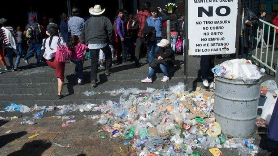 Toneladas de basura dejan en a Basílica de Guadalupe