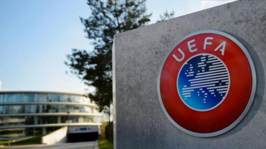 Prohibirá la UEFA a equipos gastar todo su dinero en fichajes