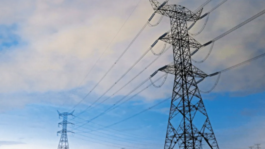 Advierte Ken Salazar sobre litigios por Ley de la Industria Eléctrica