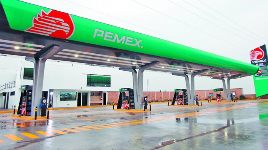 PEMEX raciona suministro de gasolina sin dar explicaciones 