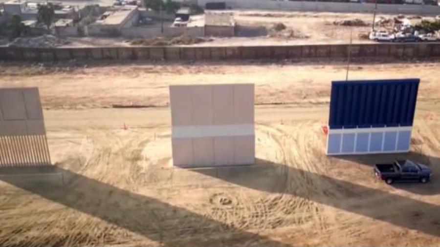 Prototipos del muro fronterizo crean turismo en Tijuana
