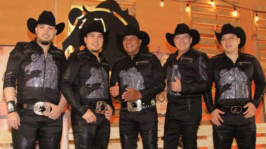 Grupo Bronco llega a Nuevo Laredo con Suena Tam