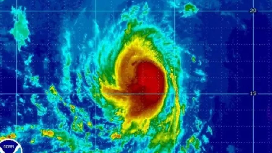 Se forma huracán "Kenneth" en el Pacífico