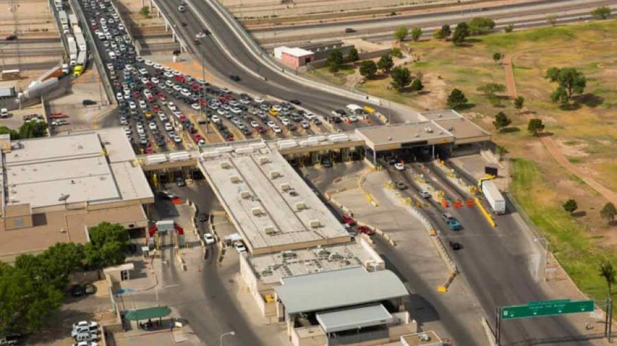 Cerrarán este sábado carril de camiones de carga del puente libre de Juárez