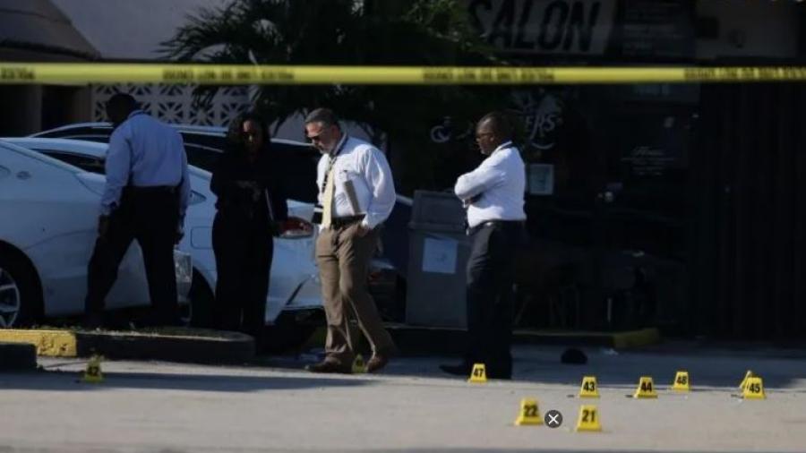Dos muertos y 20 heridos tras tiroteo en concierto en Miami