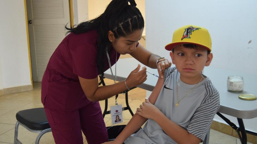 Inician vacunación contra influenza