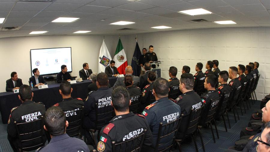 Fortalecen la capacitaci&oacute;n de la polic&iacute;a de Nuevo Le&oacute;n