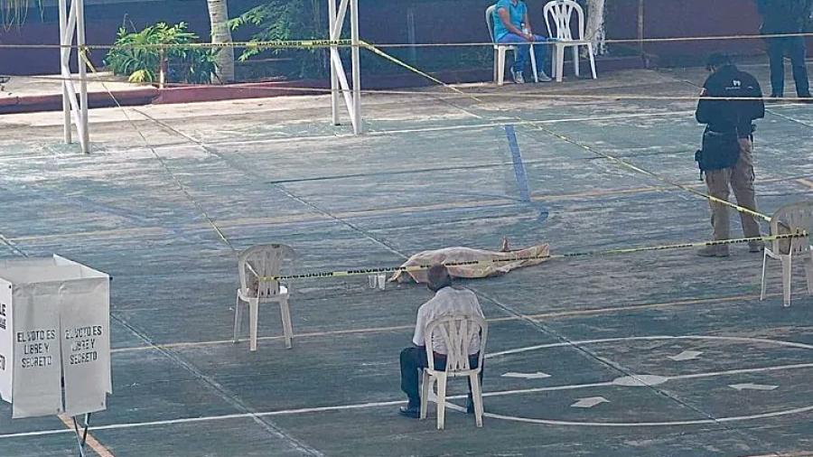 Dos adultos mayores fallecen en casillas durante las elecciones judiciales
