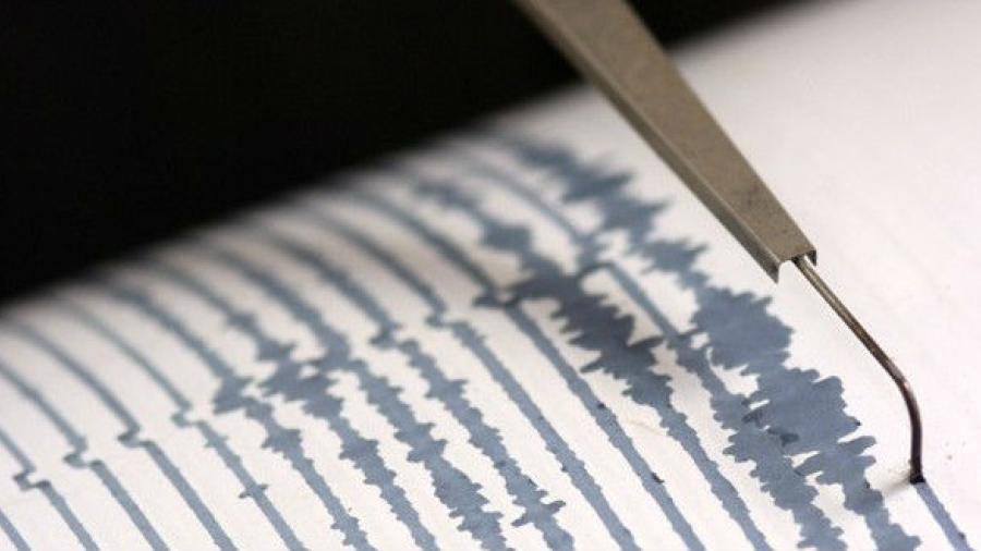 Sismo de 6.6 grados Richter sacude islas de Indonesia