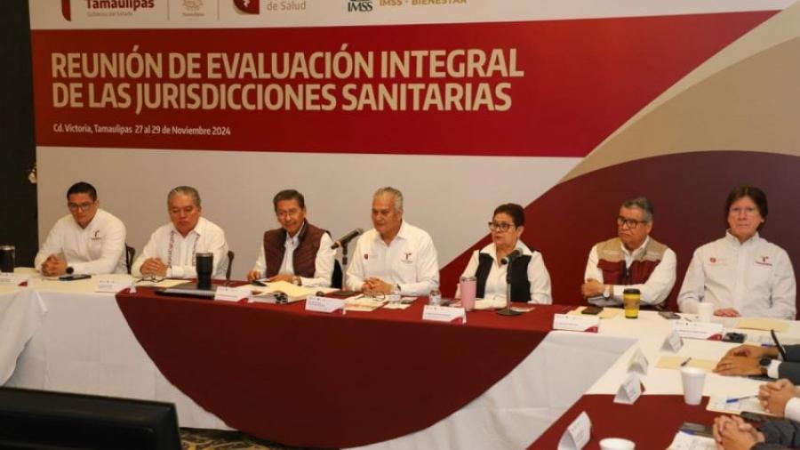 Evalúa Salud programas prioritarios y define acciones para el 2025