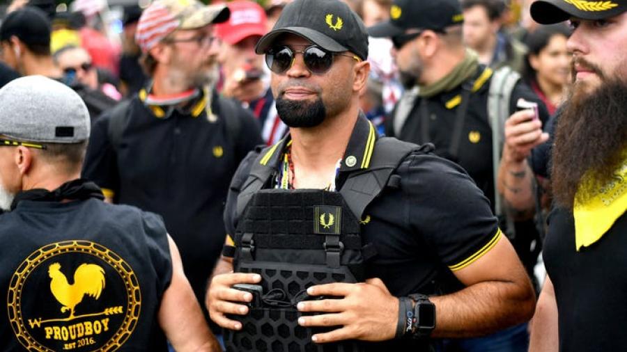 Arrestan al líder del grupo ultraderechista ‘Proud Boys’, Enrique Tarrio