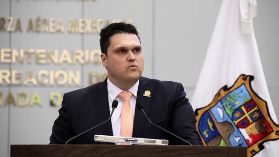 Humberto Prieto, entre los mejores legisladores del año