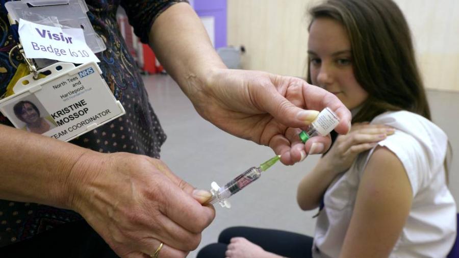 Pfizer podría incluir a niños de entre 12 y 15 años en sus ensayos de Vacuna contra COVID-19