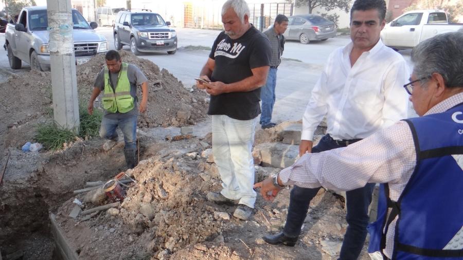 Normaliza COMAPA presión del agua potable en Villa Diamante