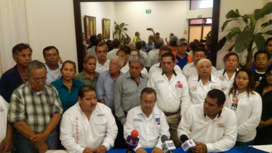 Miembros de diversos sindicatos se suman a campaña de Alma Laura Amparán