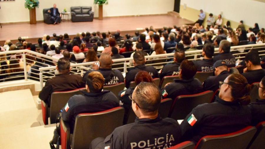 Participa Seguridad Pública en curso de Derechos Humanos