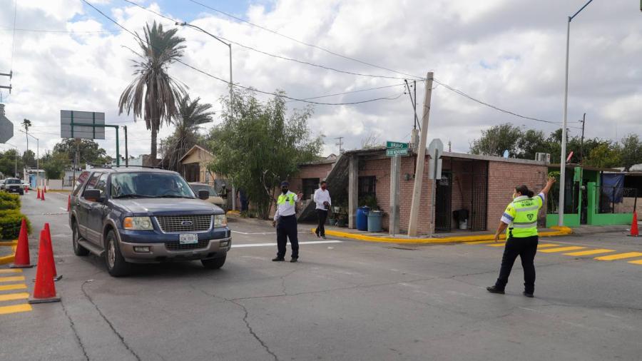 Municipio auxilia a paisanos que transcurren por Nuevo Laredo