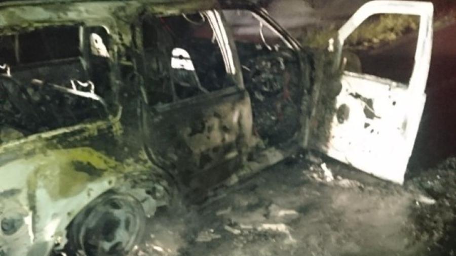 Jóvenes sufren quemaduras tras el incendio de su camioneta
