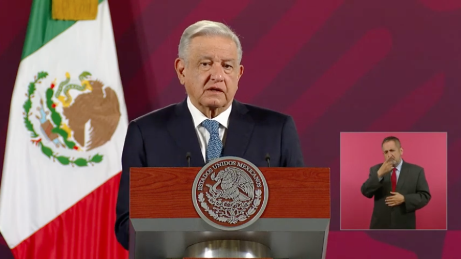 'Sin comentarios', dice AMLO sobre cargo de Cabeza de Vaca en el Frente Amplio