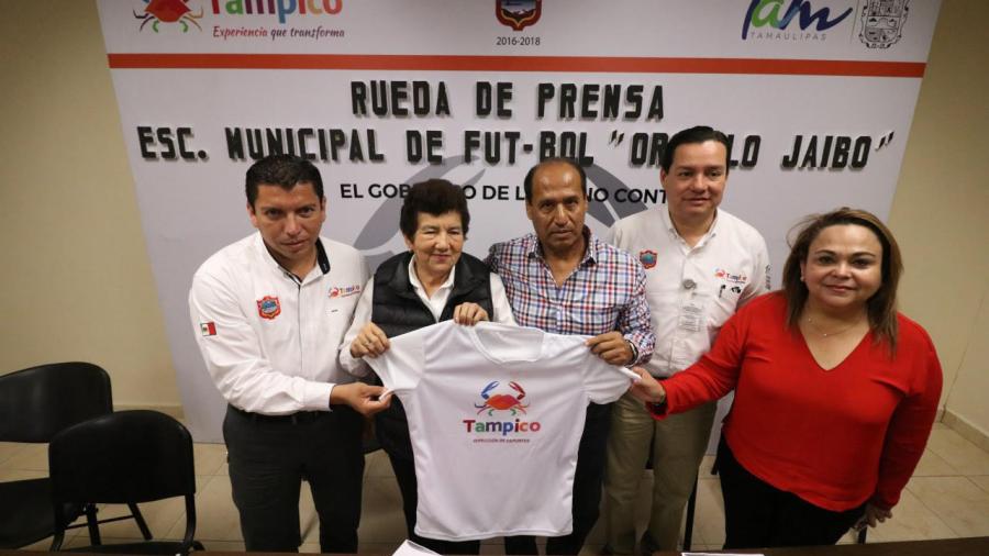 Presenta la Escuela de Fútbol del Gobierno Municipal “Orgullo Jaibo”
