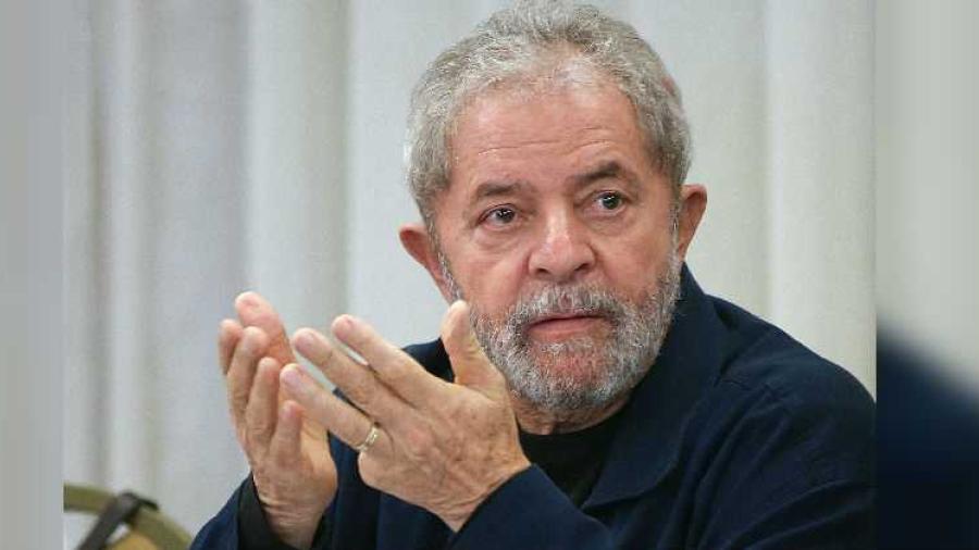 Juez impide a gobernadores brasileños visitar a Lula en cárcel
