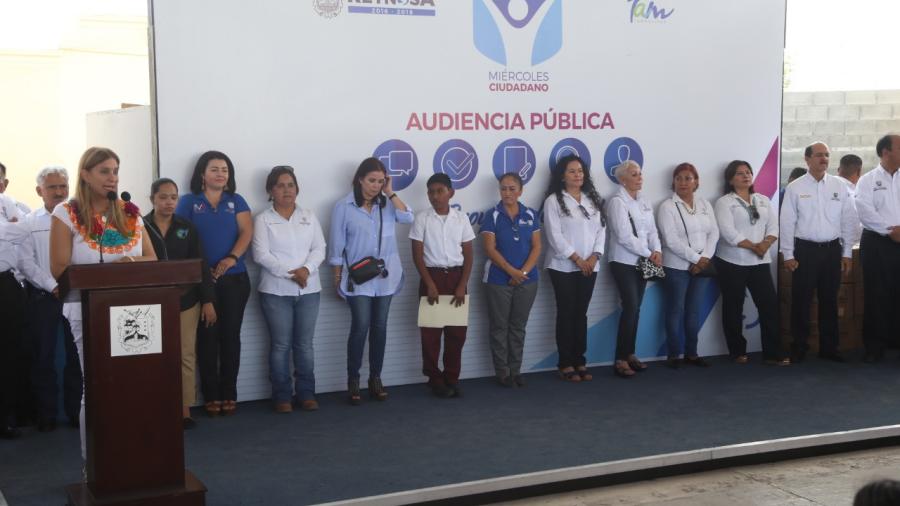 Ayuntamiento lleva apoyo a Hacienda Las Bugambilias