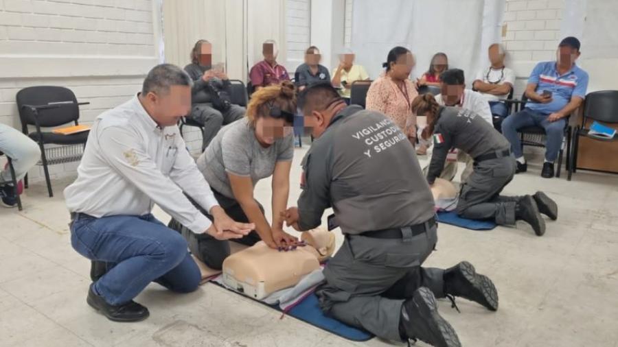Personal de tres CEDES en Tamaulipas reciben capacitación de Protección Civil