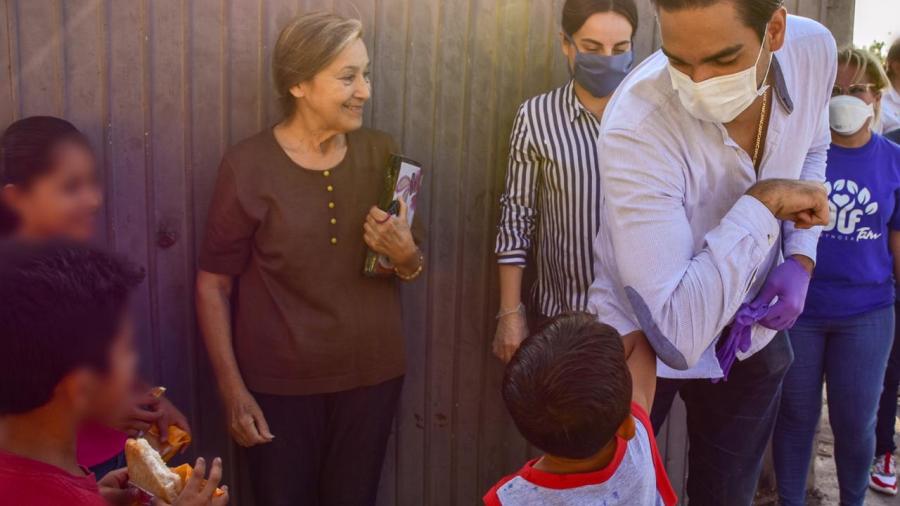 Esto va para largo y debemos apoyar a los más vulnerables: Carlos Peña Ortiz