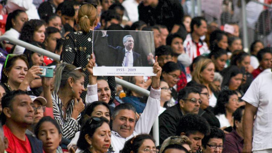 Dan el último adiós a Jorge Vergara