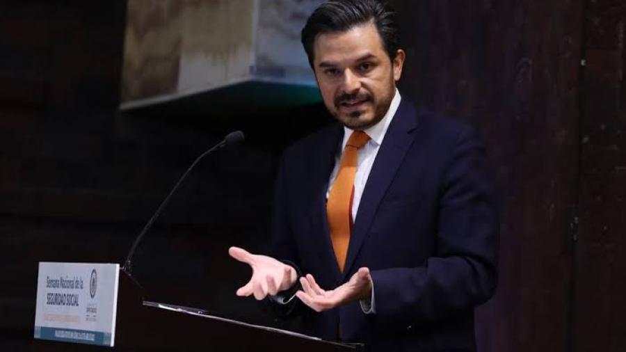 Zoé Robledo da positivo a COVID-19 por segunda ocasión