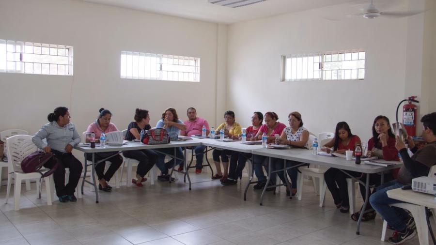 Participan microempresarios en programa "Detallista Fuerte"