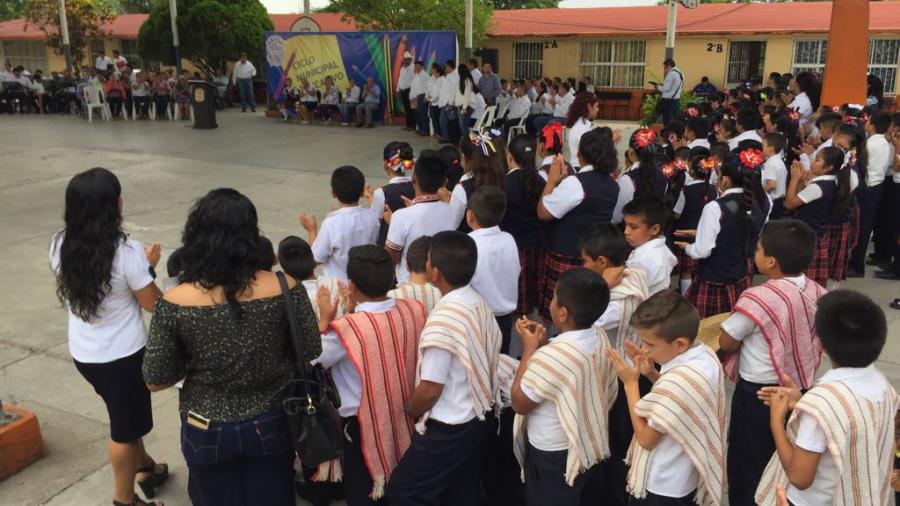 Refuerzan tejido social a través del programa ciclo municipal educativo