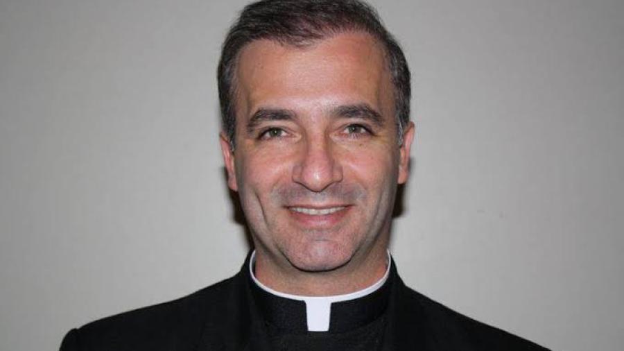 Espinosa de los Monteros dar&aacute; charla en Nuevo Laredo 