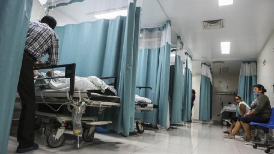 Siguen los estragos por pésimos trabajos en el Hospital General; hay varias áreas cerradas