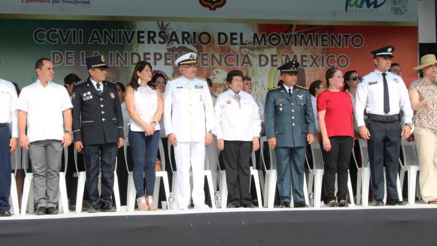 Un éxito el desfile por la Independencia de México en Tampico