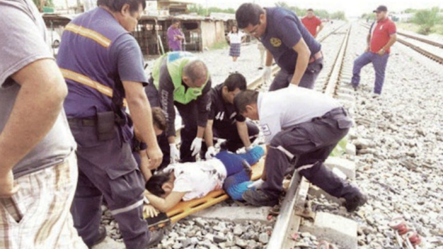 Pierde Alondra su pierna tras ser arrollada por el tren