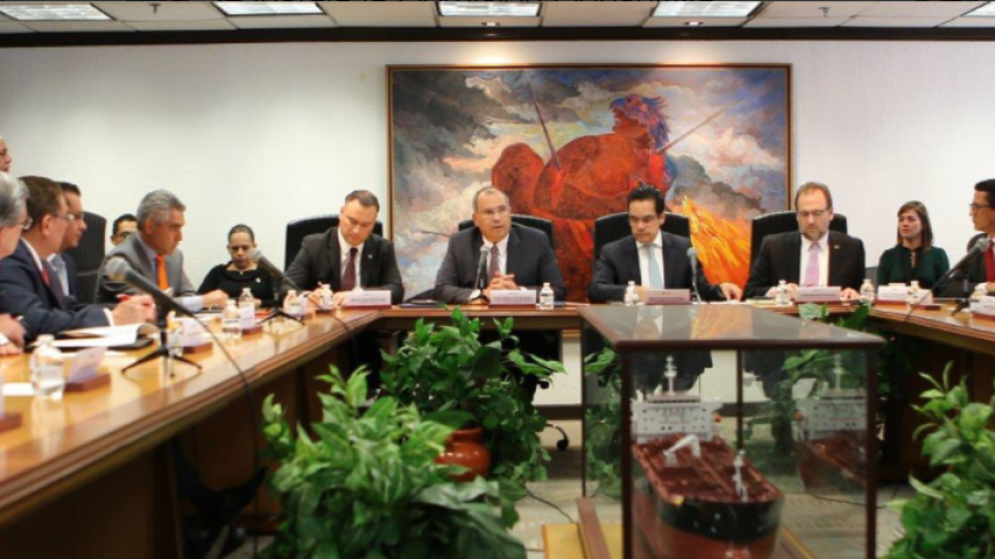 Para mejores relaciones industriales Pemex hace una Comisión Consultiva Empresarial