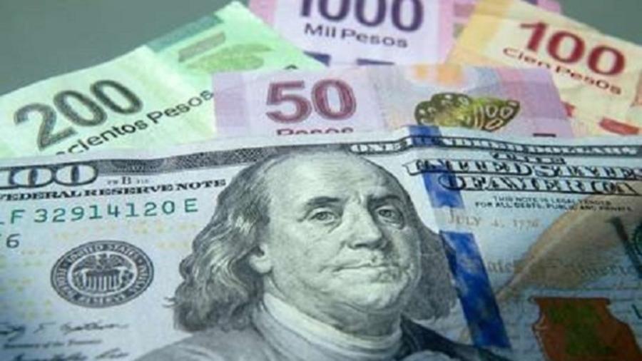 Dólar cierra jornada en 19.13 pesos a la venta, BMV cae 0.66%
