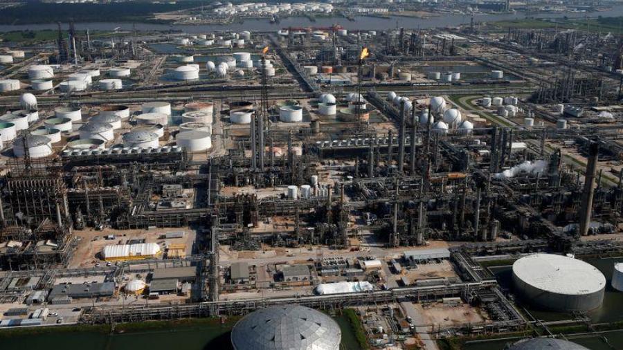 Congresista de EU pide frenar venta de Deer Park a PEMEX