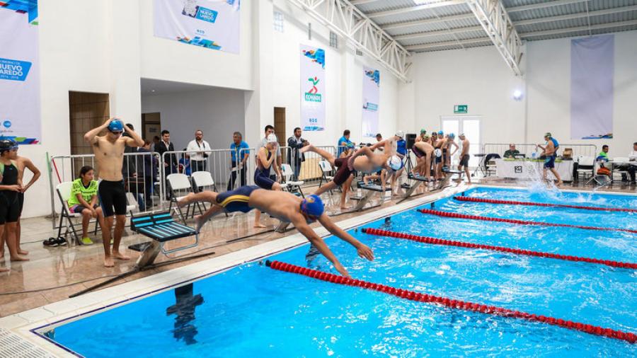 Abren cursos de natación gratuitos en Nuevo Laredo