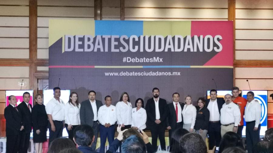 Deja primer debate ciudadano, mal sabor de boca a asistentes