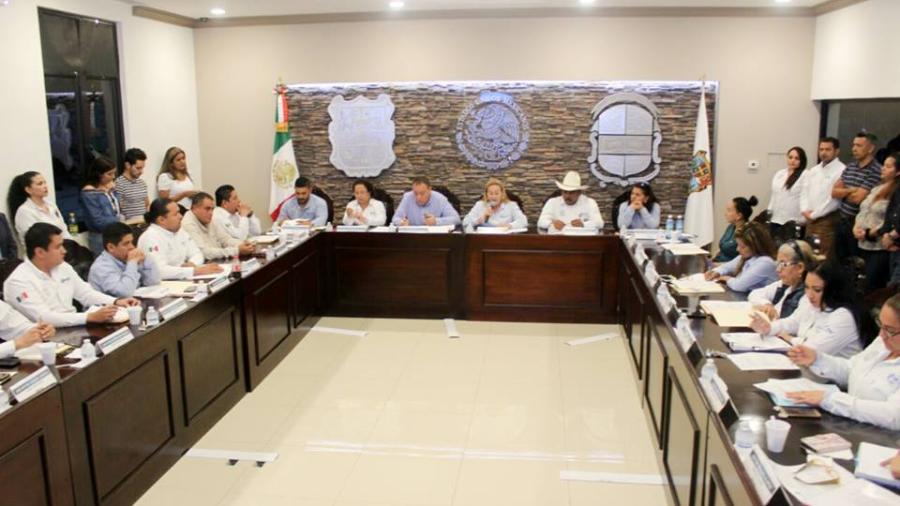 Aprueban presupuesto de egresos de 2018